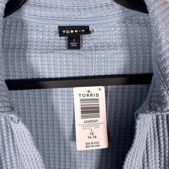 NWT Torrid Plus Size 1X Mountain Spring Blue Waffle Knit Collar Long Sleeve - Picture 4 of 5